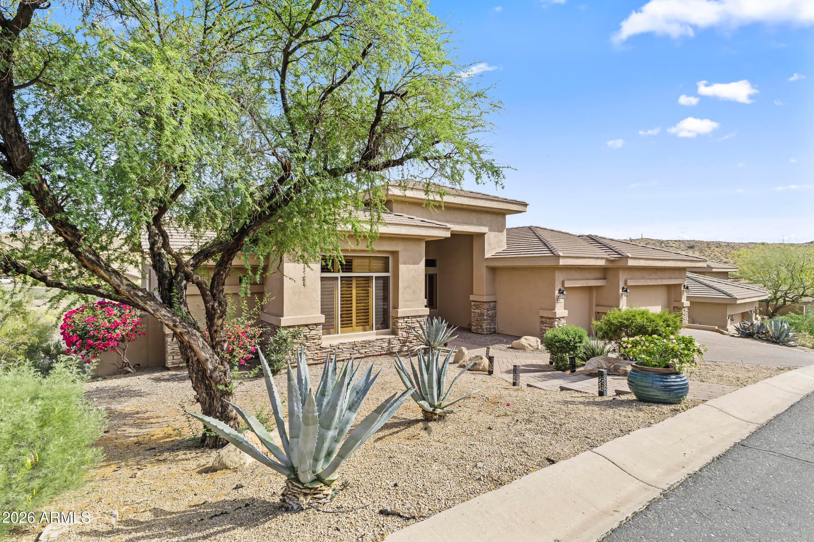 415 E DESERT WIND Drive, Phoenix, AZ 85048 — photo 2 of 45