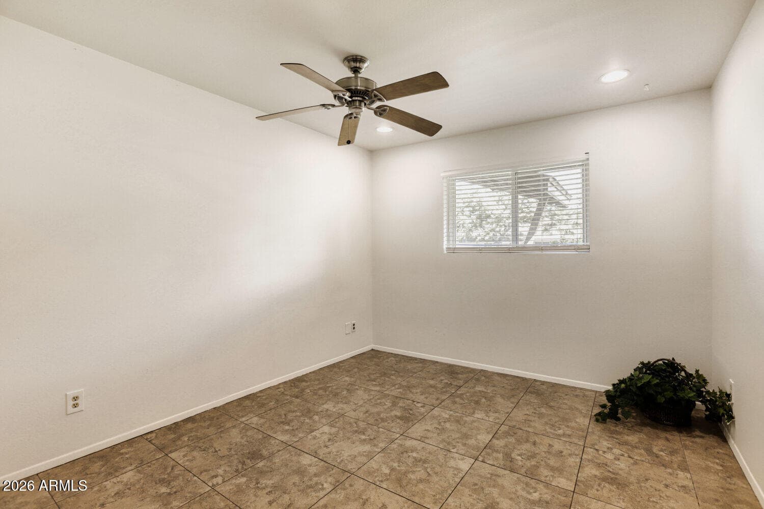 233 E Cairo Drive, Tempe, AZ 85282 — photo 21 of 31
