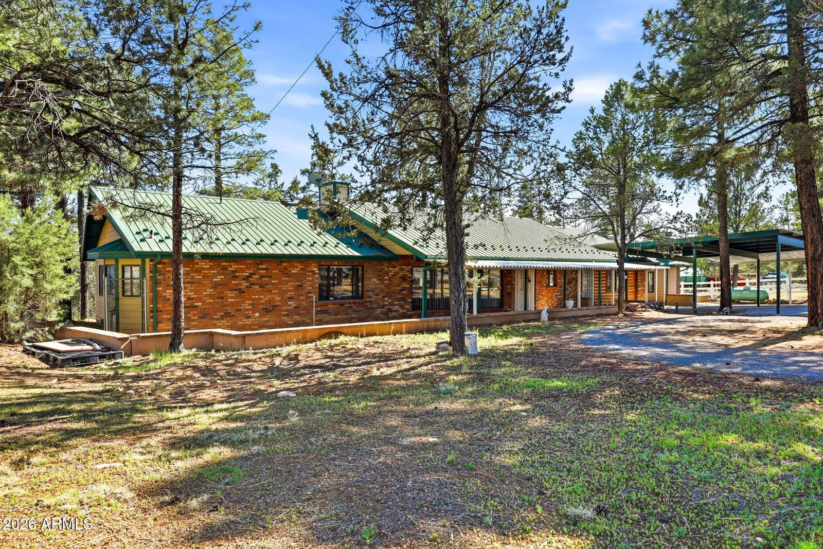 3121 Cedar Drive, Overgaard, AZ 85933 — photo 5 of 46