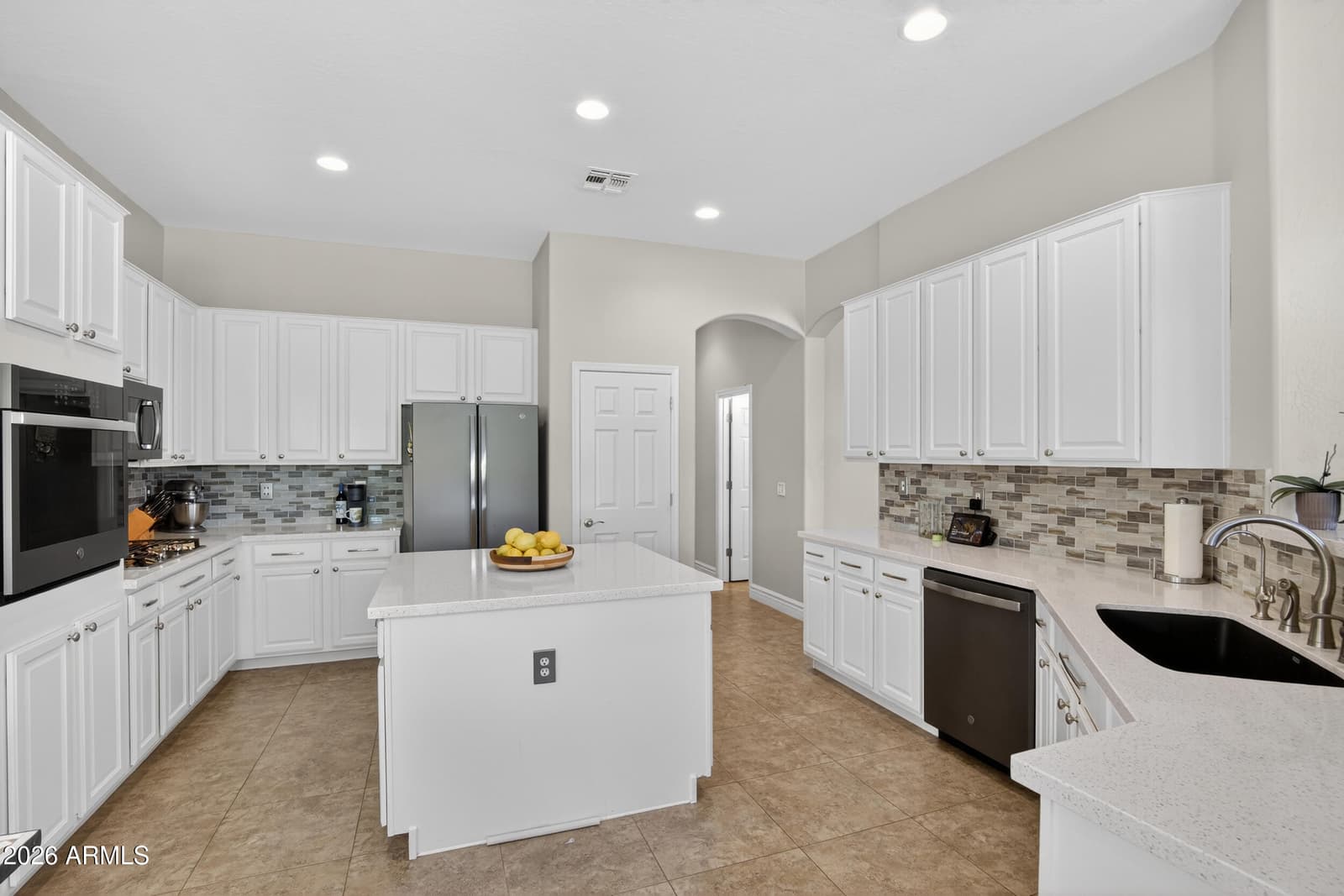 138 E MARY Lane, Gilbert, AZ 85295 — photo 11 of 69