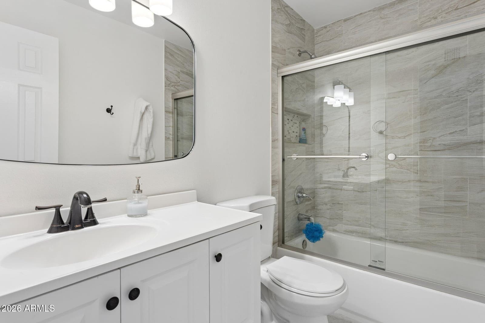 2818 E CLARENDON Avenue, Phoenix, AZ 85016 — photo 14 of 20