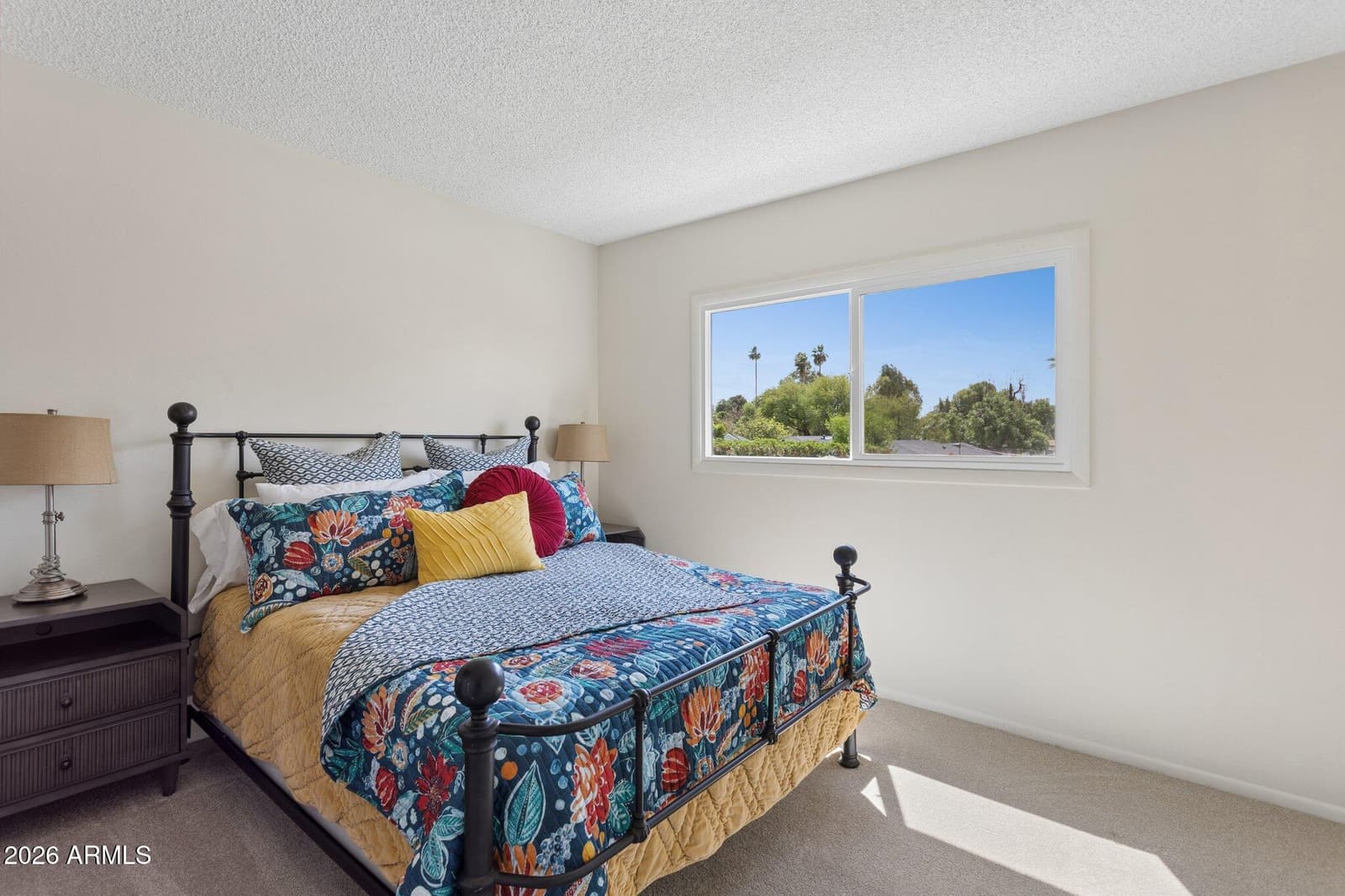 2818 E CLARENDON Avenue, Phoenix, AZ 85016 — photo 12 of 20