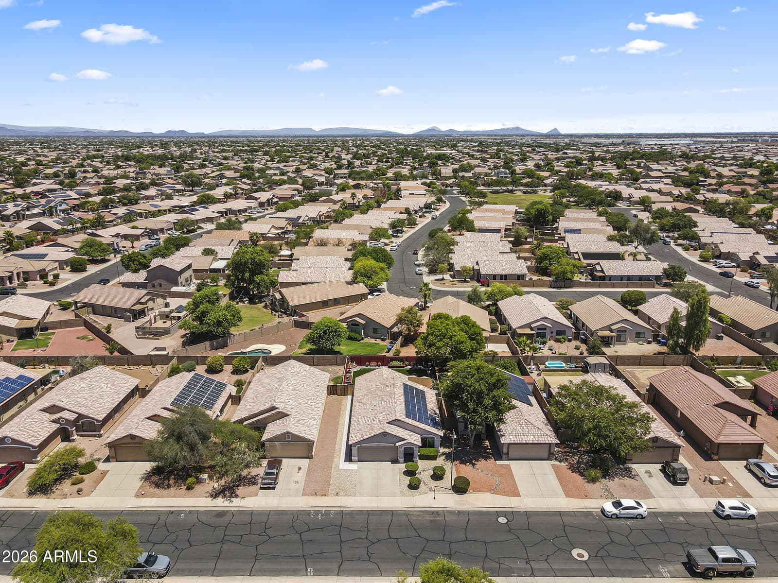 14211 N 149th Drive N, Surprise, AZ 85379 — photo 3 of 34