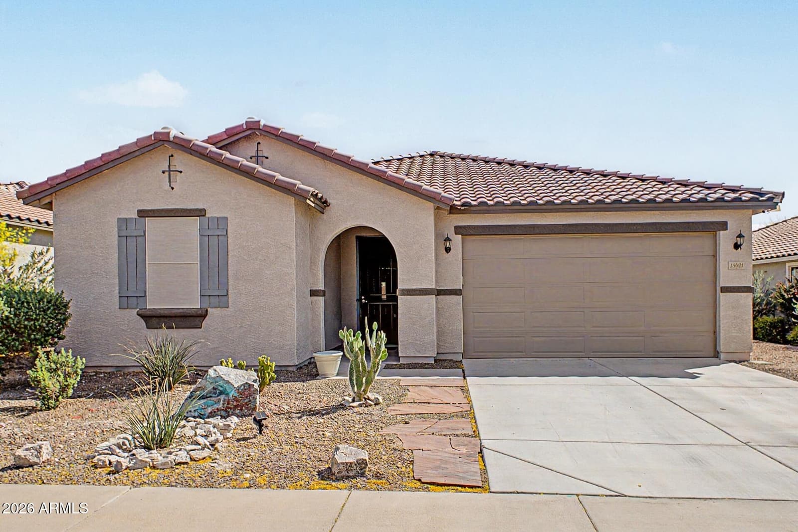 18021 W INDIGO BRUSH Road, Goodyear, AZ 85338 — photo 3 of 47