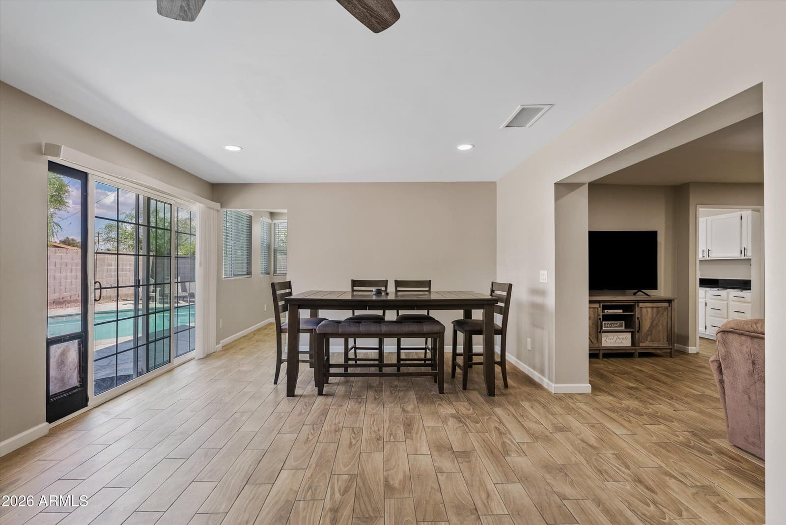 2124 E 3RD Drive, Mesa, AZ 85204 — photo 12 of 31
