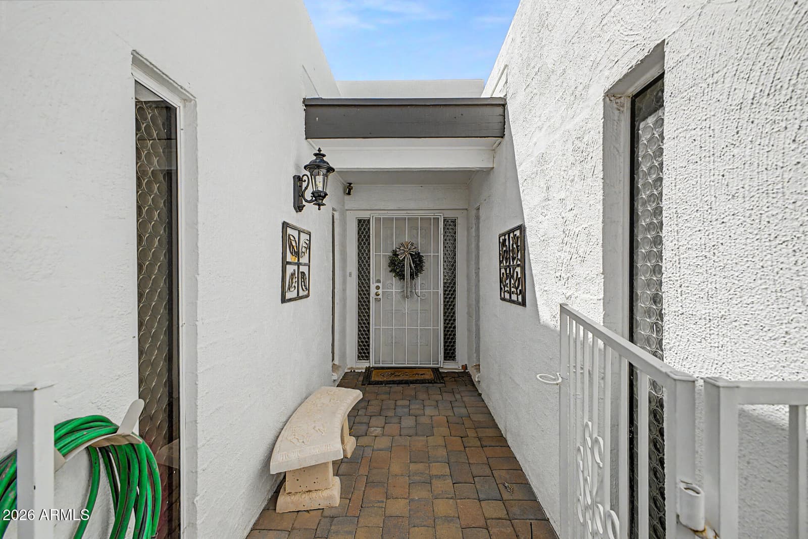 621 E CALAVAR Road, Phoenix, AZ 85022 — photo 4 of 40