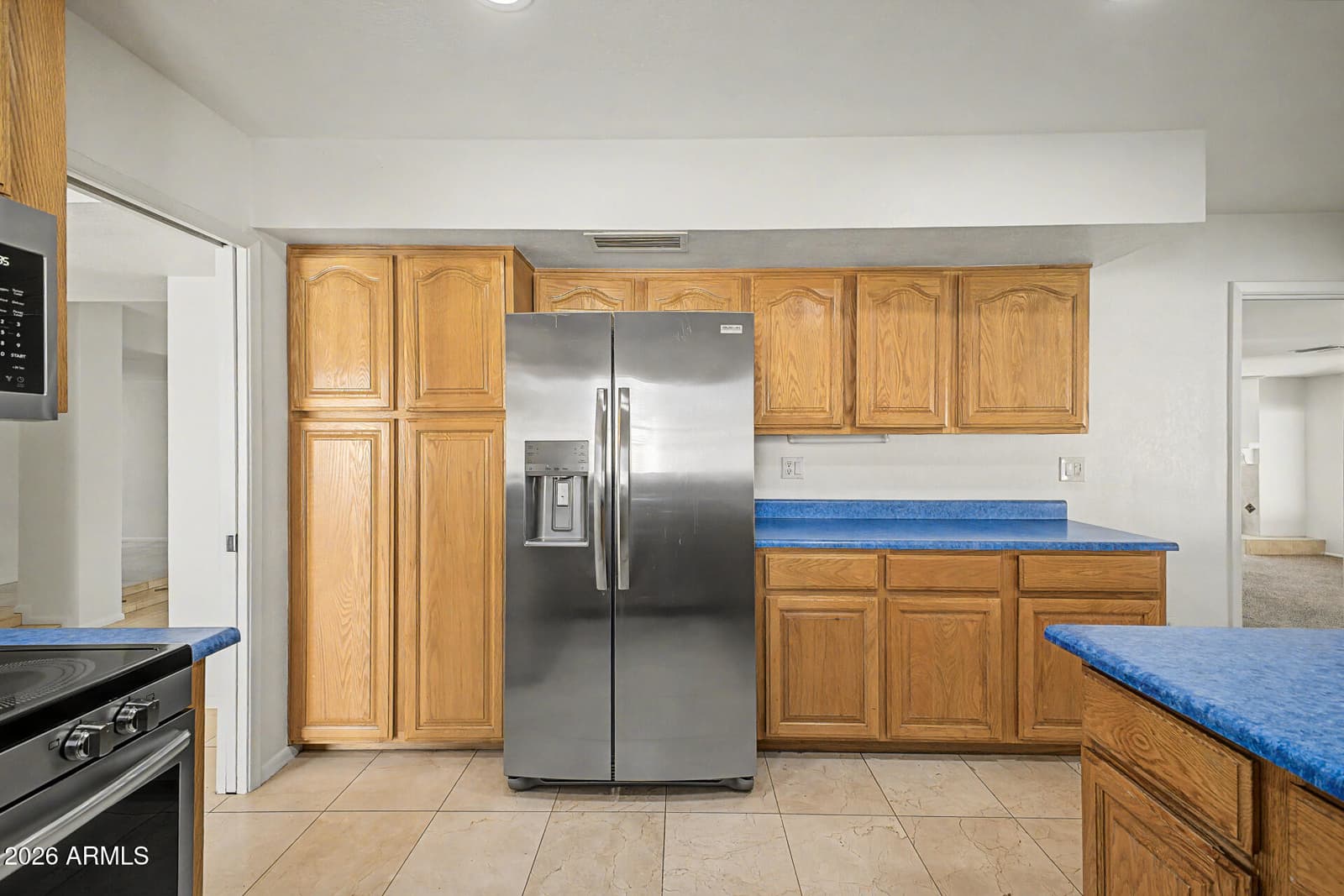 621 E CALAVAR Road, Phoenix, AZ 85022 — photo 12 of 40