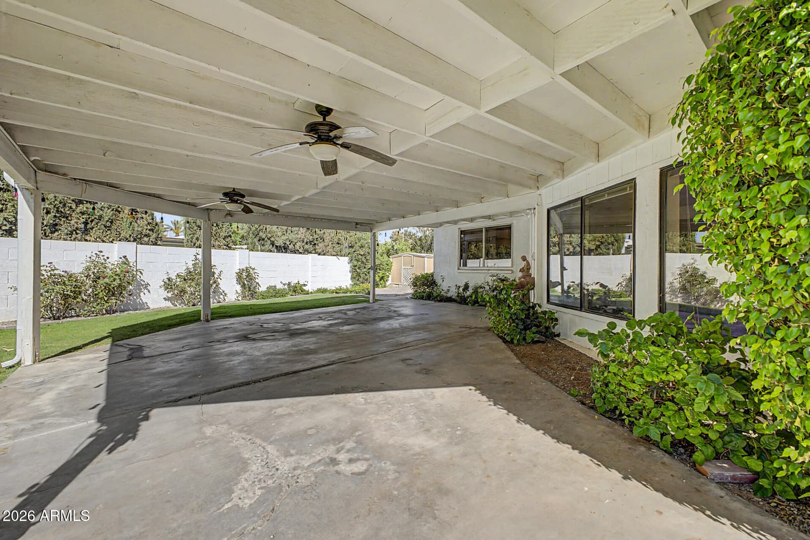 621 E CALAVAR Road, Phoenix, AZ 85022 — photo 33 of 40
