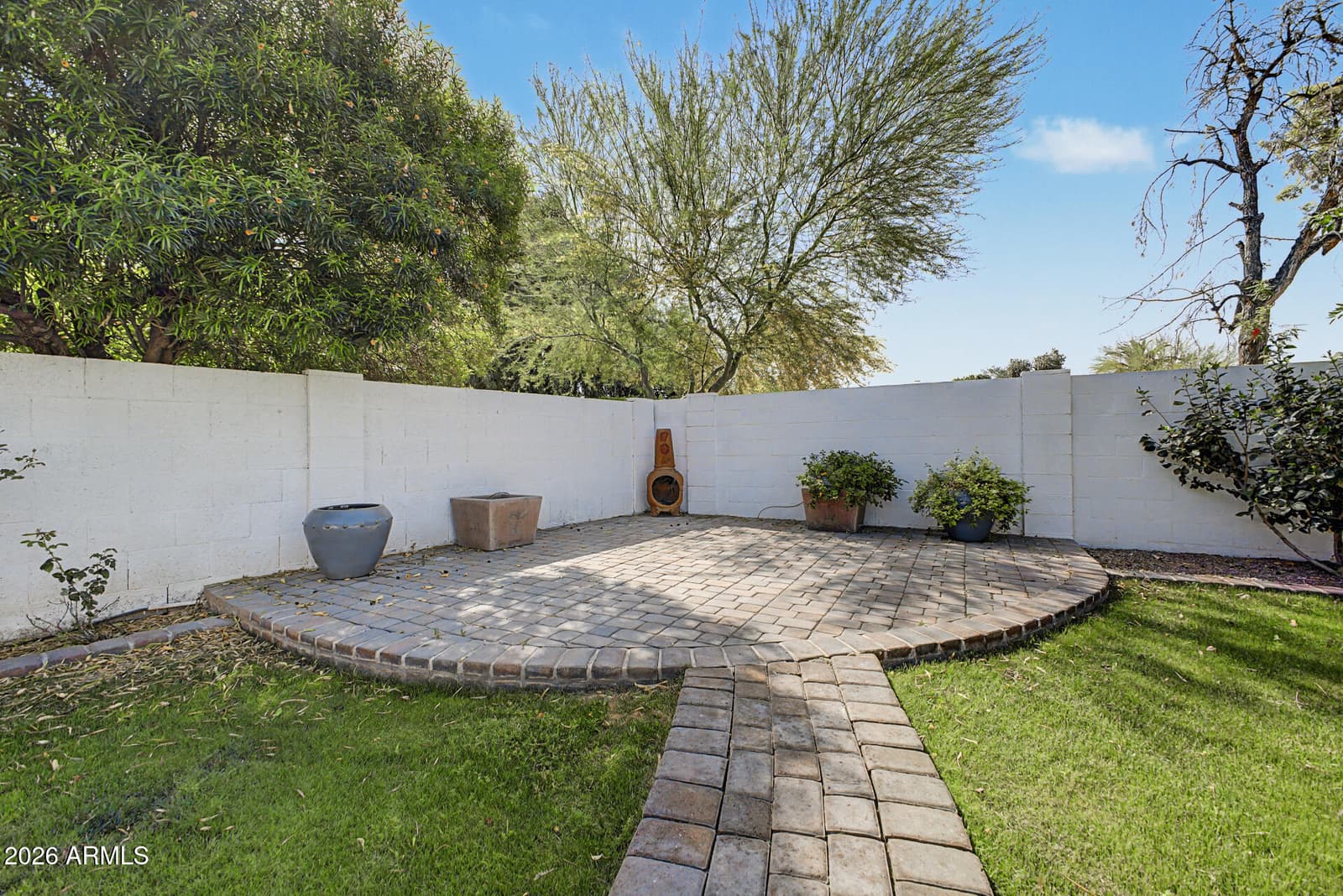 621 E CALAVAR Road, Phoenix, AZ 85022 — photo 37 of 40
