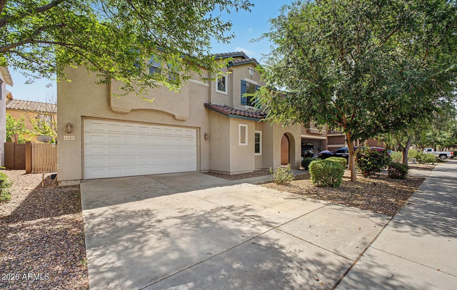 1183 E CANYON CREEK Drive, Gilbert, AZ 85295 — photo 2 of 27