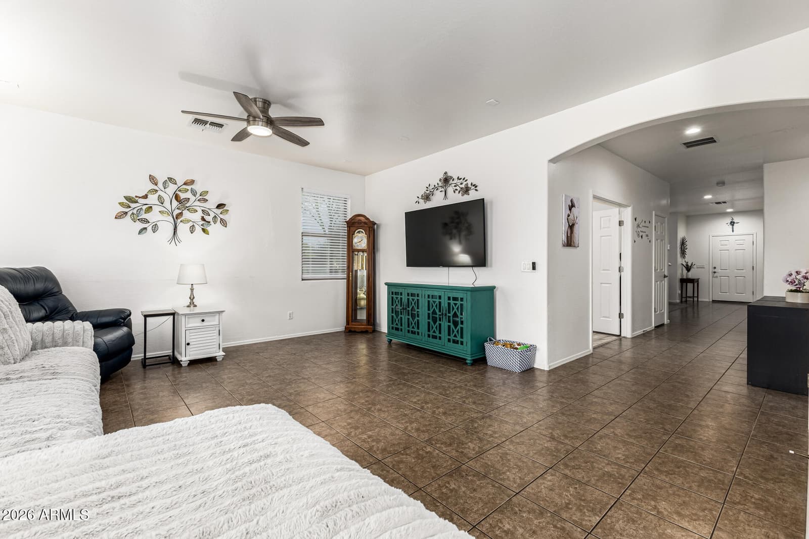 28384 N DESERT NATIVE Street, San Tan Valley, AZ 85143 — photo 12 of 46