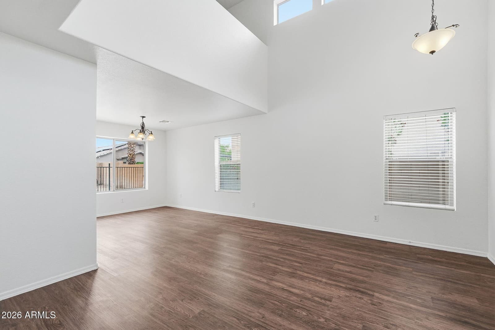 16218 W DAVIS Road, Surprise, AZ 85374 — photo 8 of 39