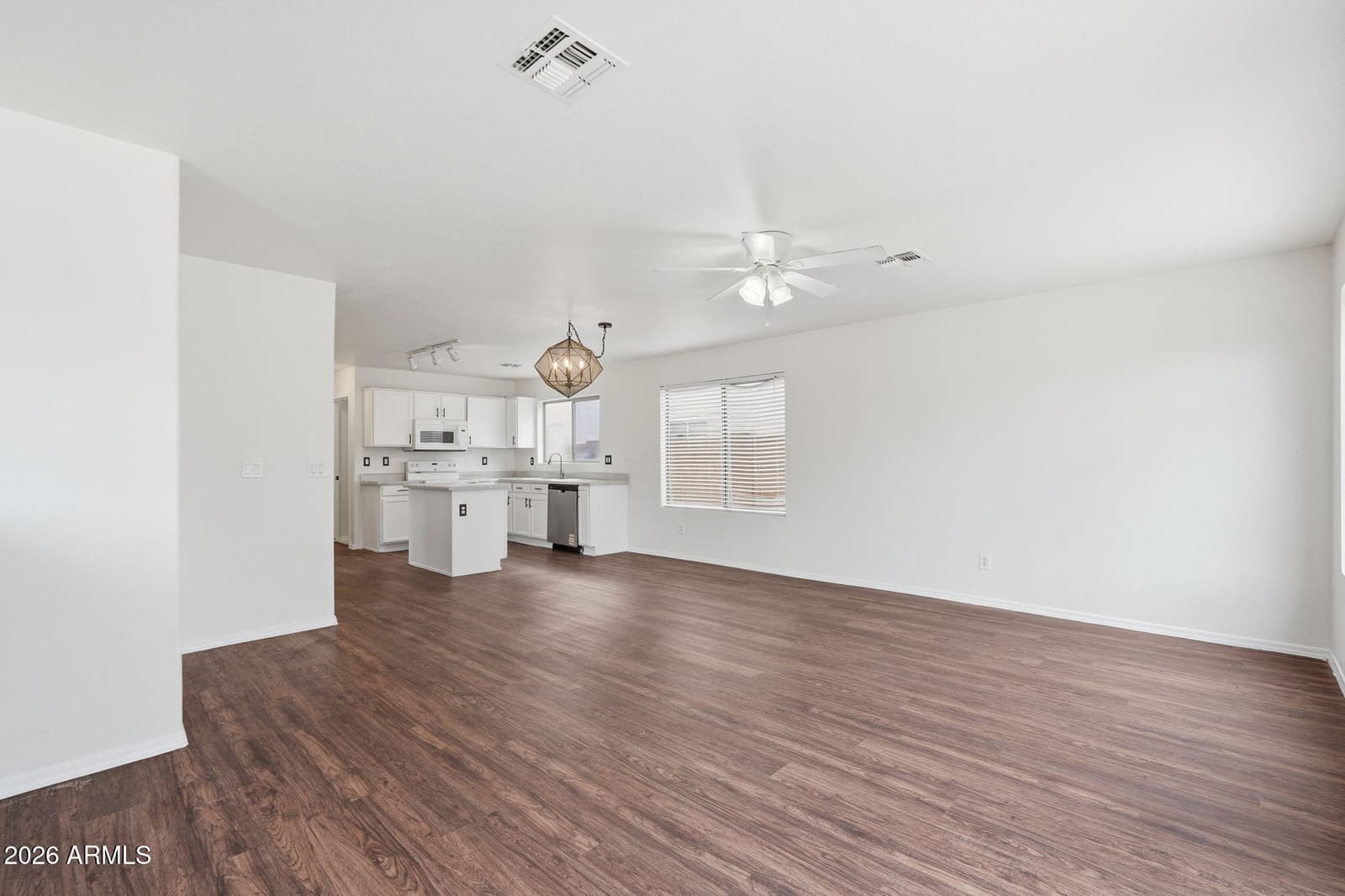 16218 W DAVIS Road, Surprise, AZ 85374 — photo 9 of 39