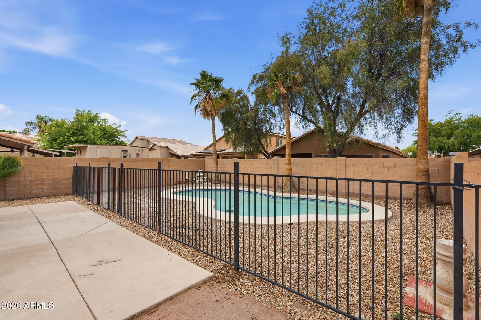 16218 W DAVIS Road, Surprise, AZ 85374 — photo 35 of 39