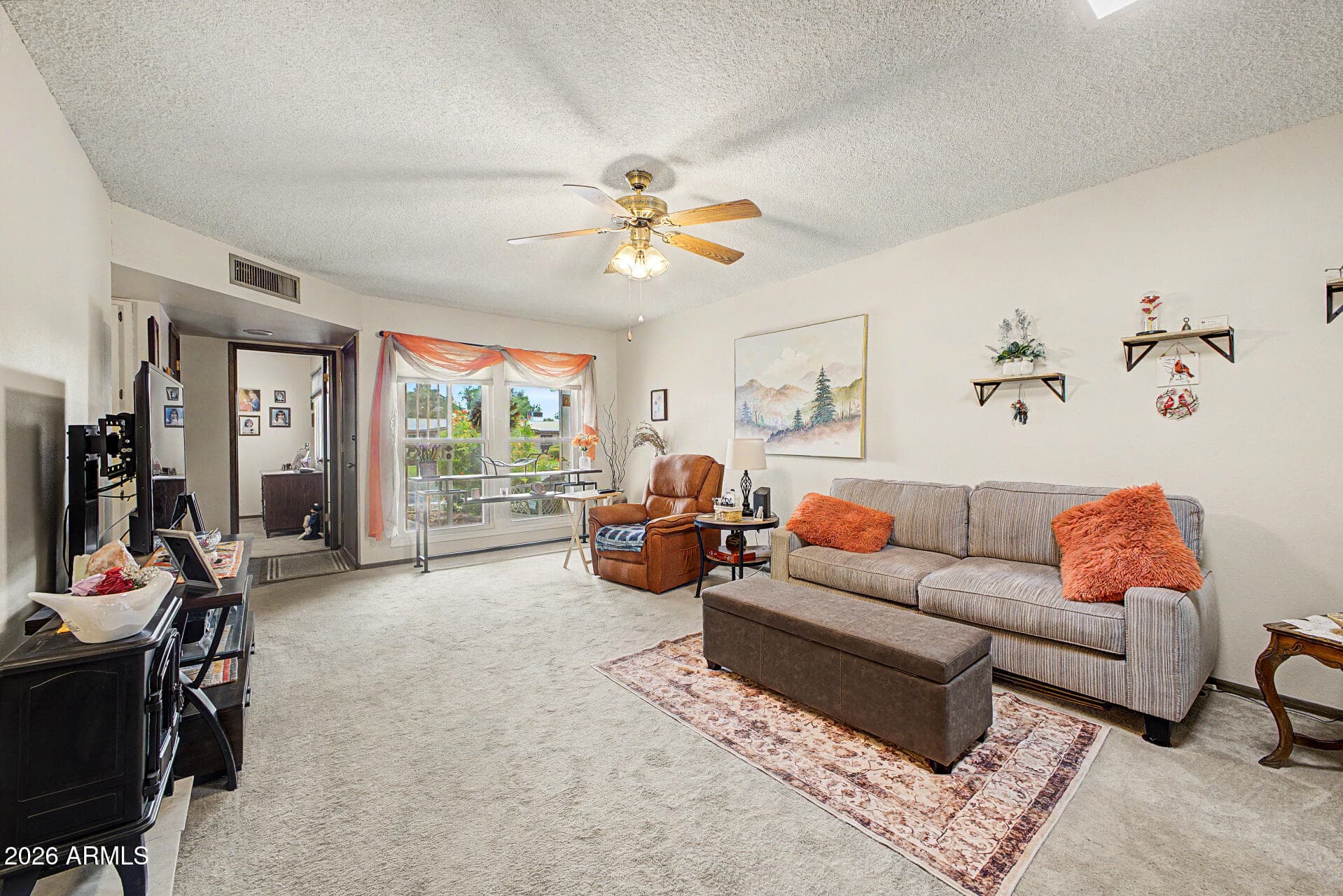 10532 W GRANADA Drive, Sun City, AZ 85373 — photo 5 of 24