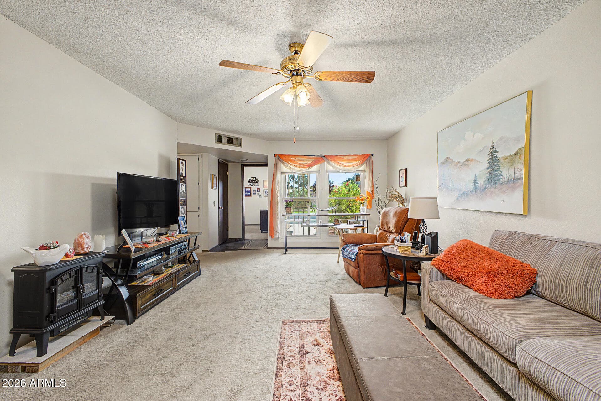 10532 W GRANADA Drive, Sun City, AZ 85373 — photo 6 of 24