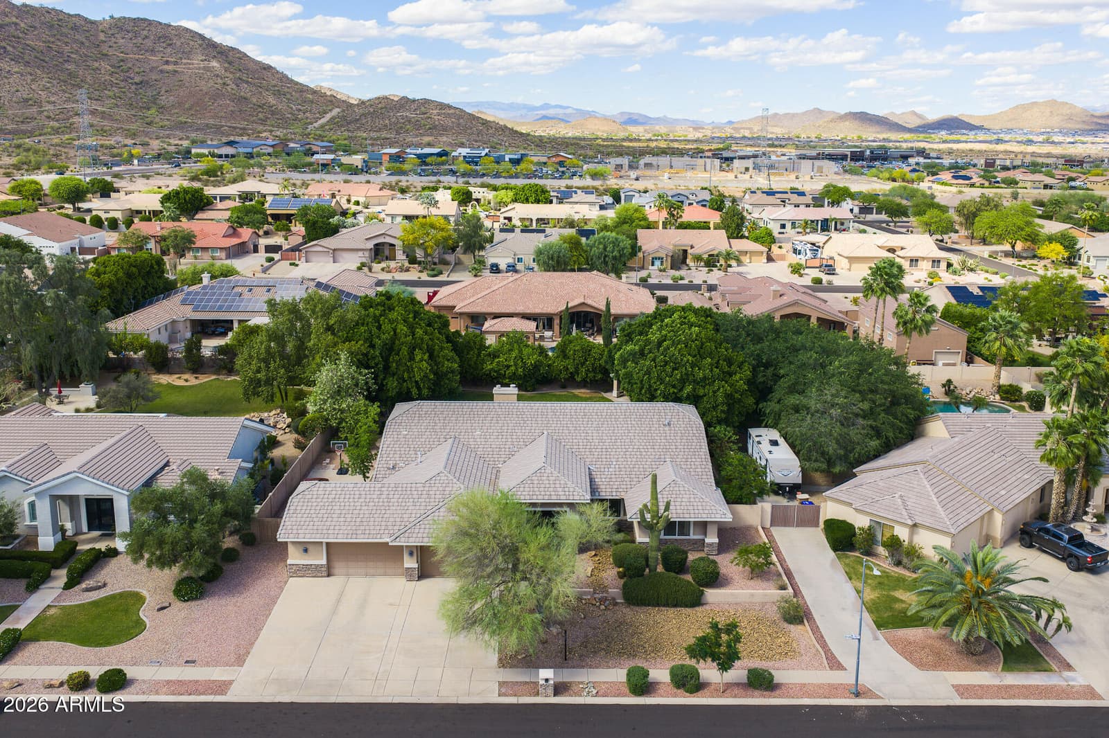 8216 W BRIDEN Lane, Peoria, AZ 85383 — photo 11 of 75