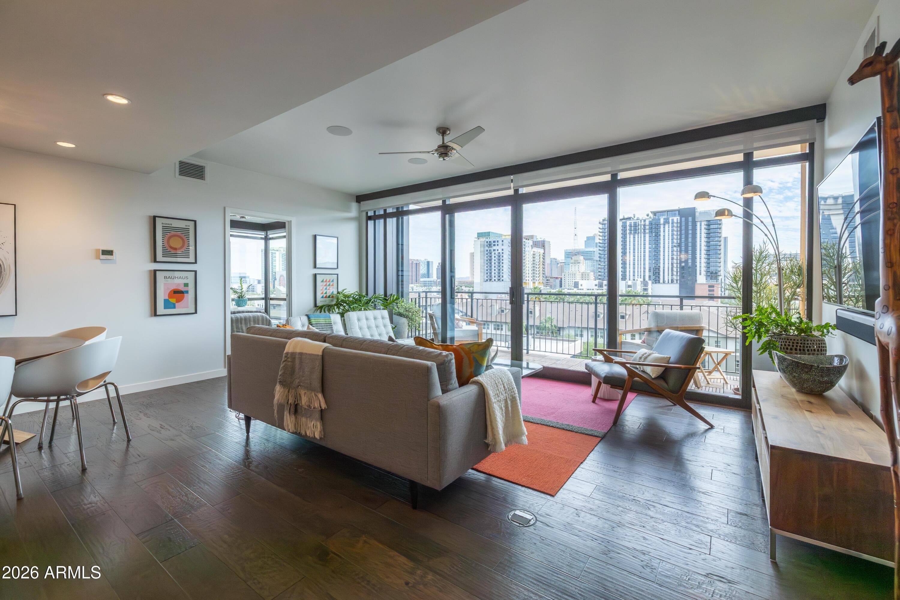 200 W PORTLAND Street 827, Phoenix, AZ 85003 — photo 13 of 55