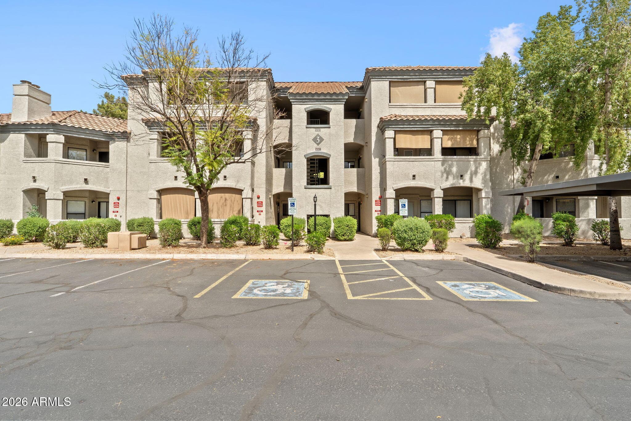 15095 N THOMPSON PEAK Parkway 2023, Scottsdale, AZ 85260 — photo 4 of 41