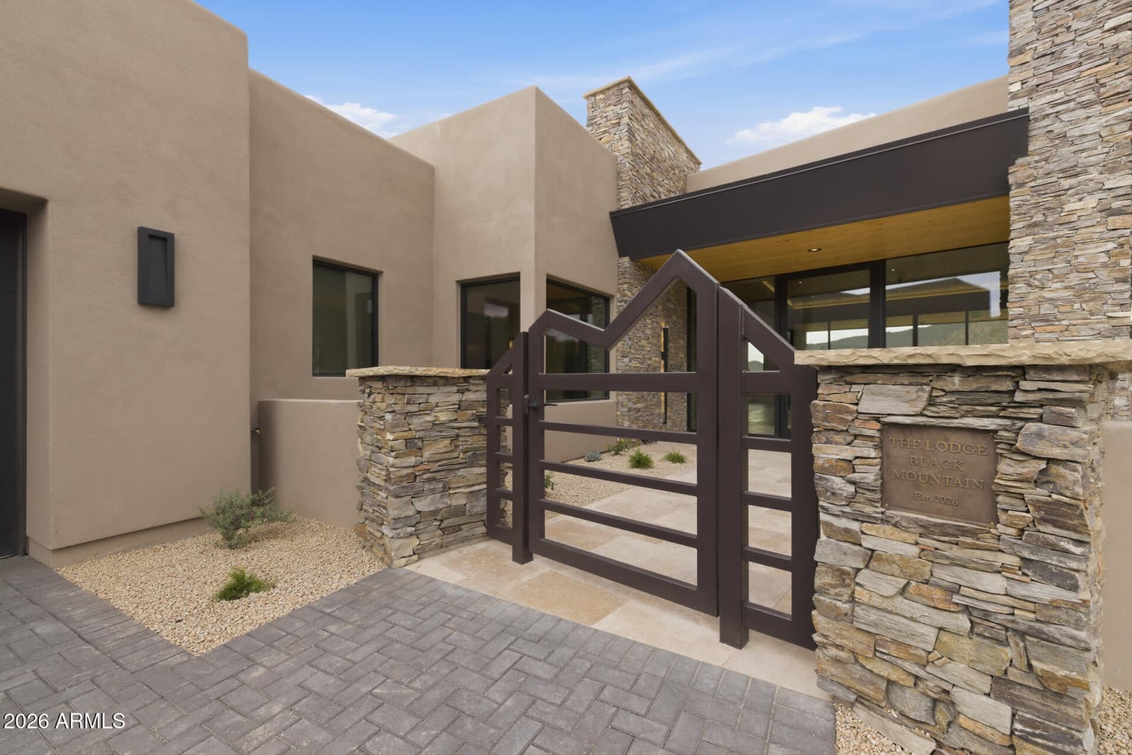 7692 E BLACK MOUNTAIN Road, Scottsdale, AZ 85266 — photo 7 of 121