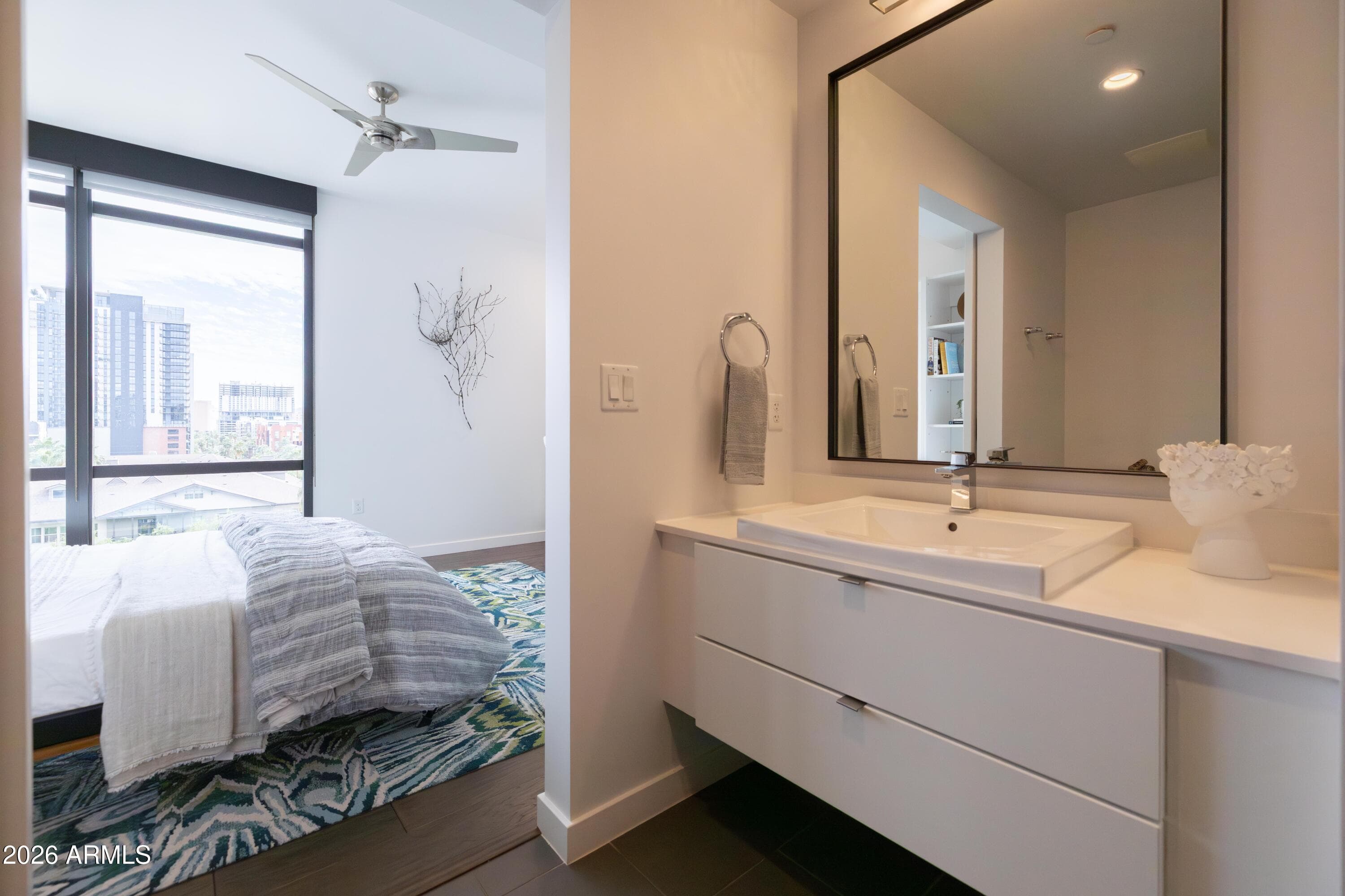 200 W PORTLAND Street 827, Phoenix, AZ 85003 — photo 39 of 55