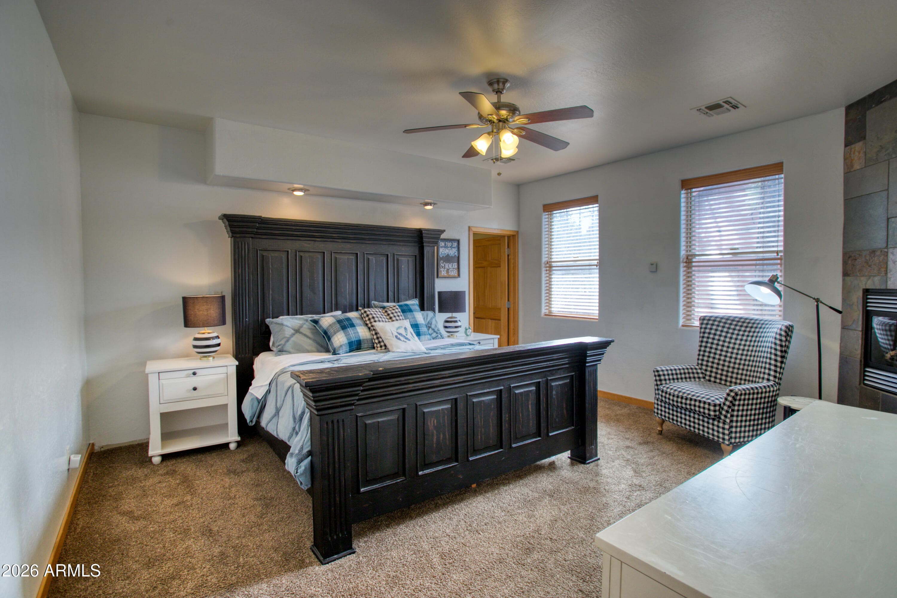 2131 S WOODLAND HILLS Lane, Pinetop, AZ 85935 — photo 4 of 46