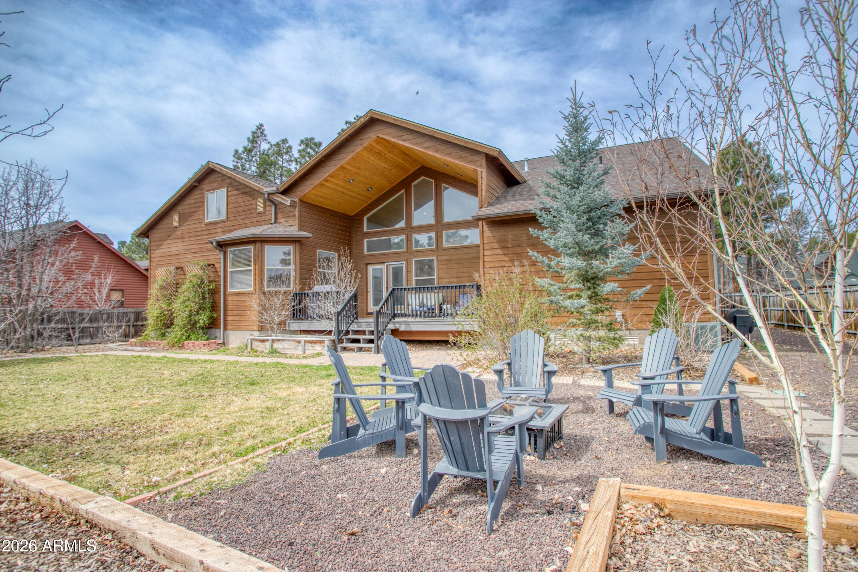 2131 S WOODLAND HILLS Lane, Pinetop, AZ 85935 — photo 12 of 46