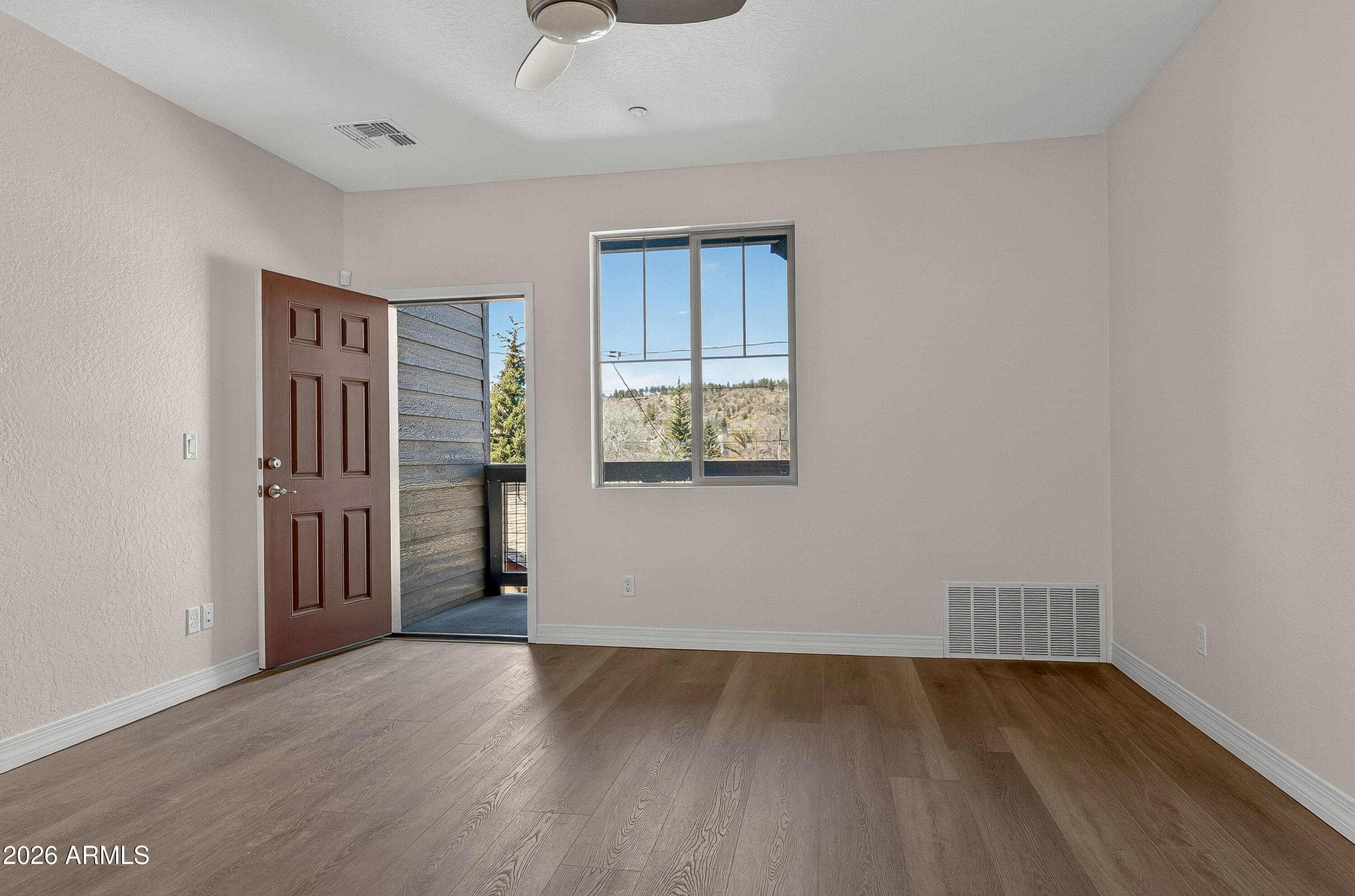 207 S Beaver Street 203, Flagstaff, AZ 86001 — photo 4 of 20