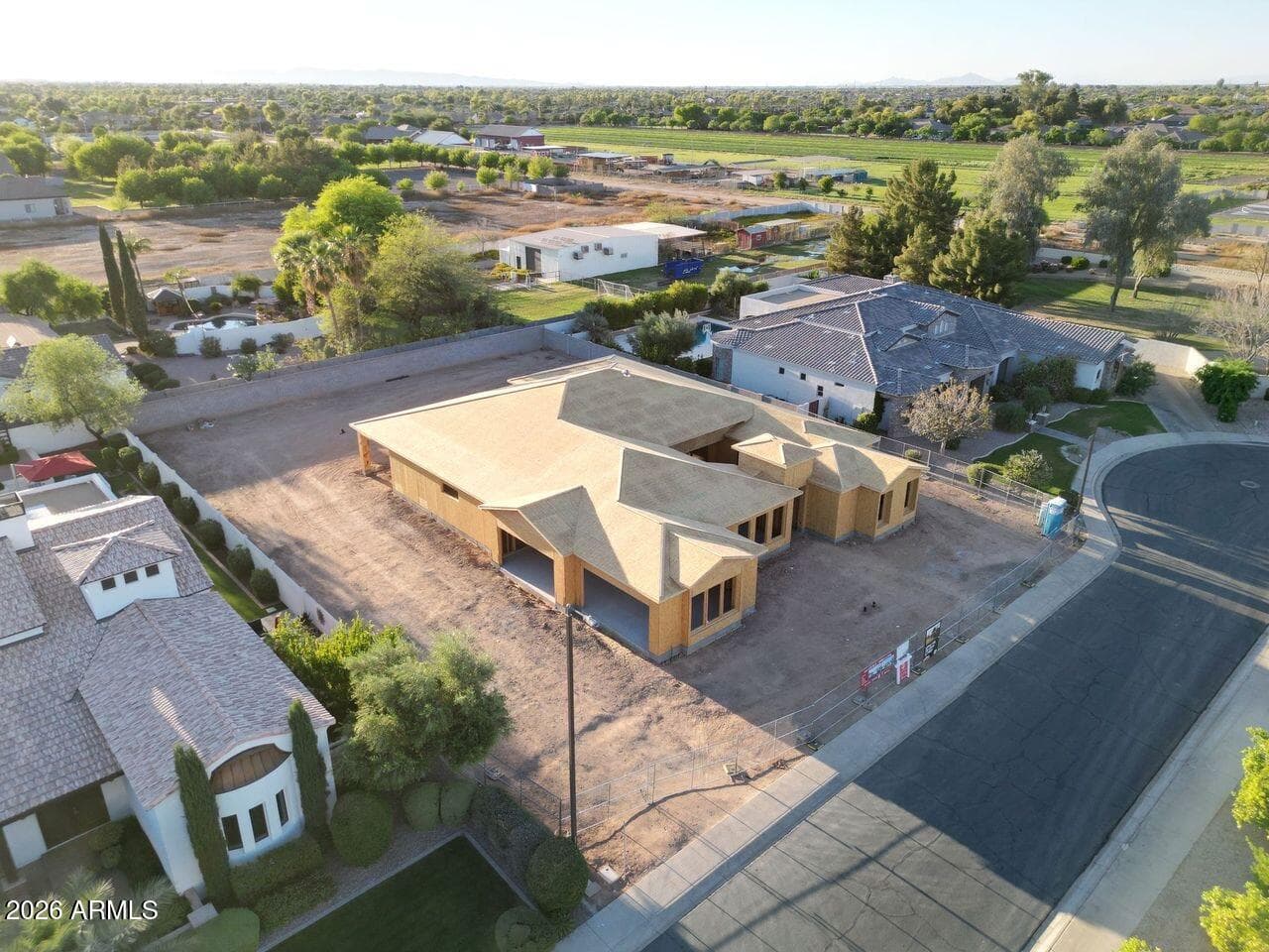 5620 S GEMSTONE Drive, Chandler, AZ 85249 — photo 2 of 13