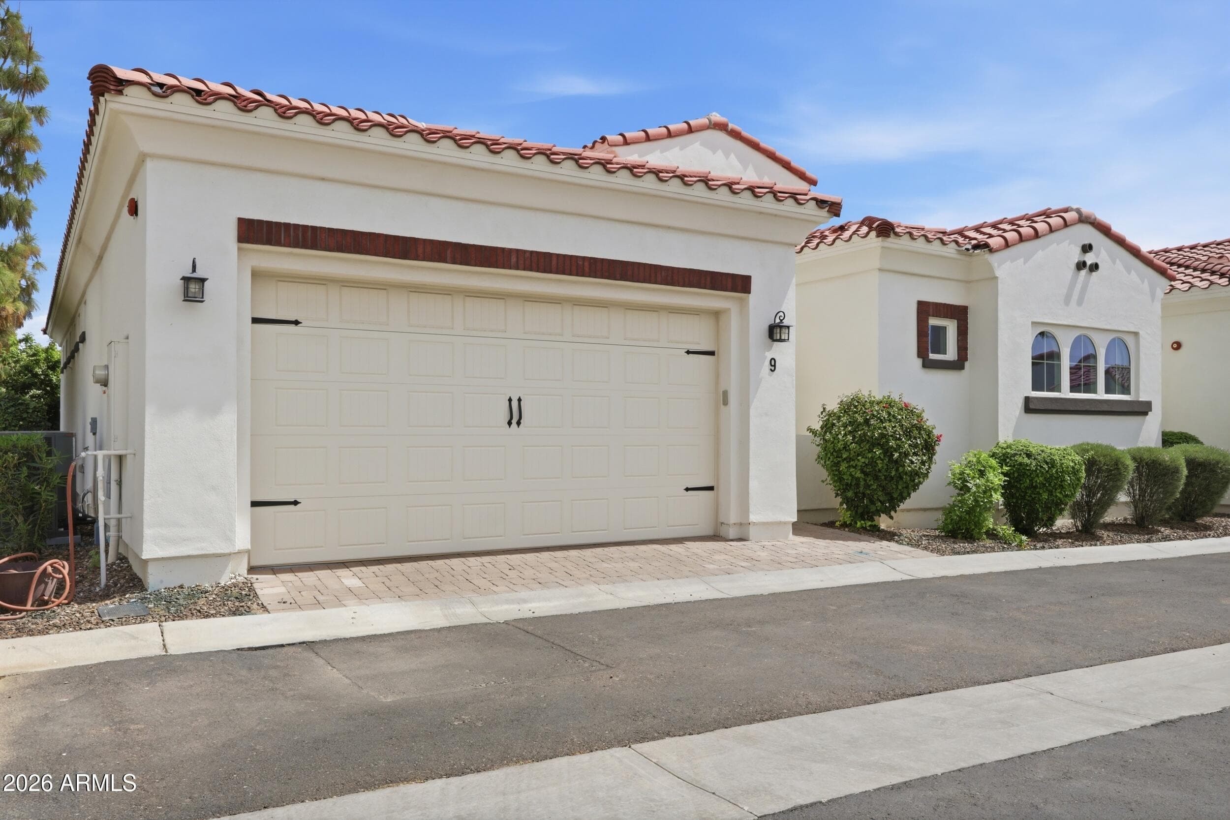 2777 W QUEEN CREEK Road 9, Chandler, AZ 85248 — photo 2 of 49