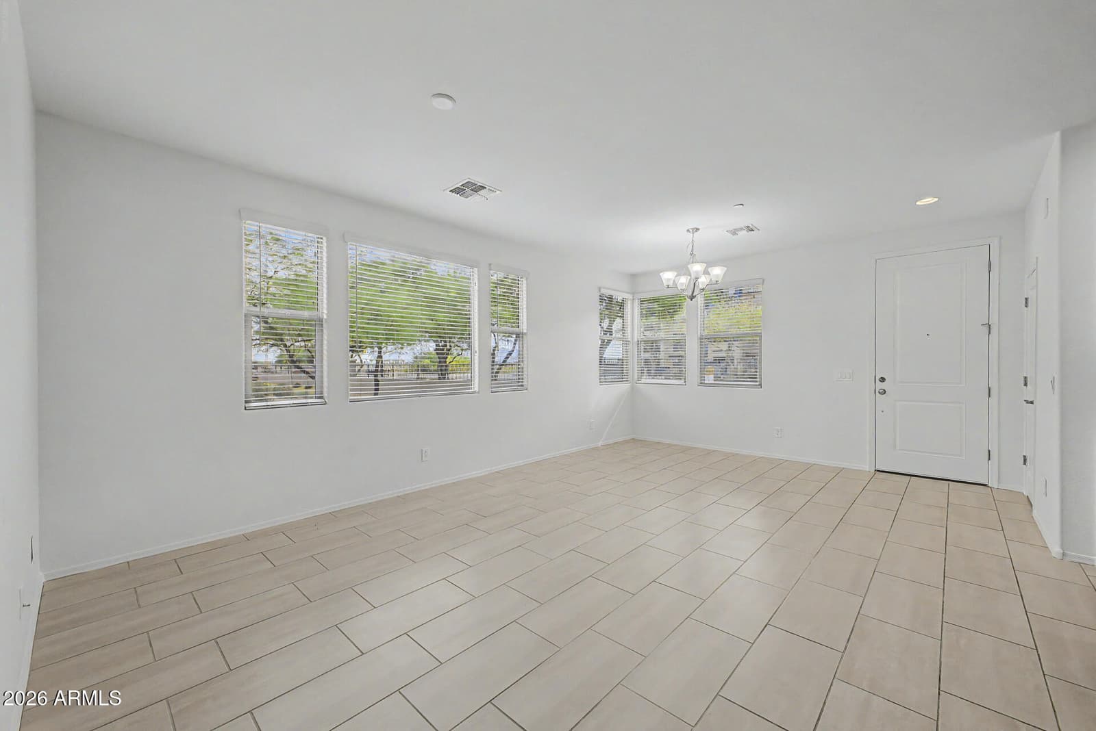 14870 W ENCANTO Boulevard 1101, Goodyear, AZ 85395 — photo 2 of 25