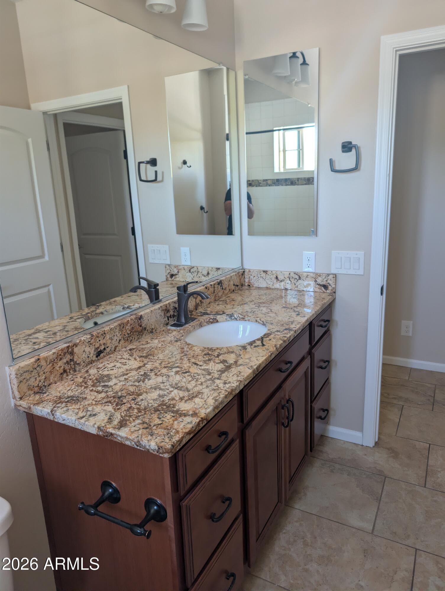 900 S CANAL Drive 206, Chandler, AZ 85225 — photo 10 of 15