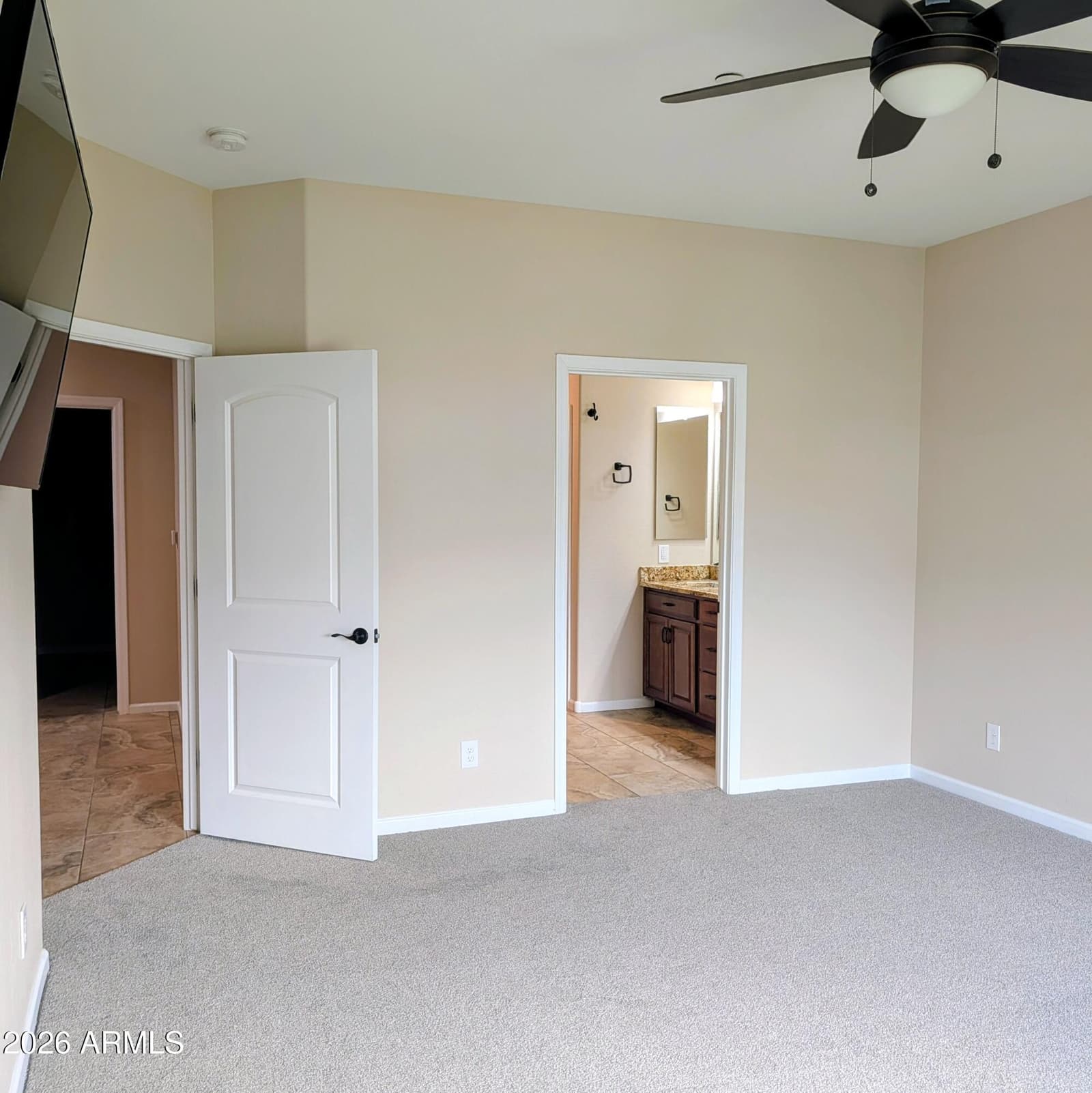 900 S CANAL Drive 206, Chandler, AZ 85225 — photo 5 of 15
