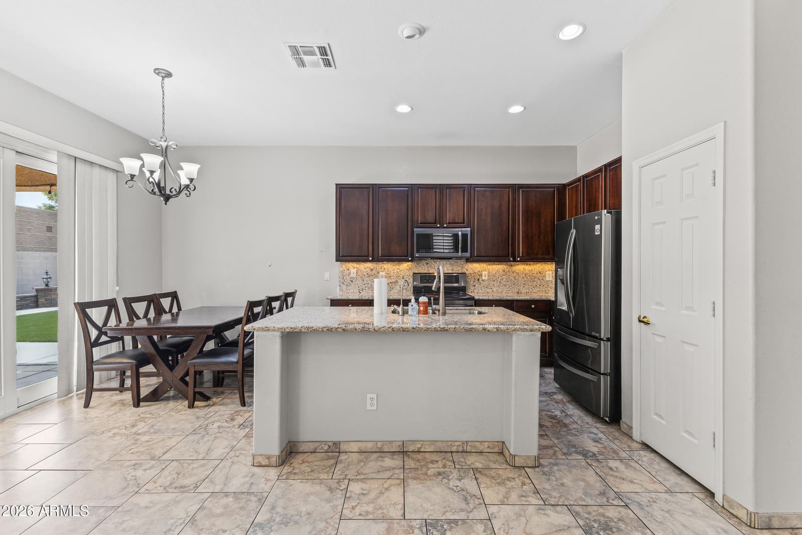 5409 W HARTFORD Avenue, Glendale, AZ 85308 — photo 12 of 44