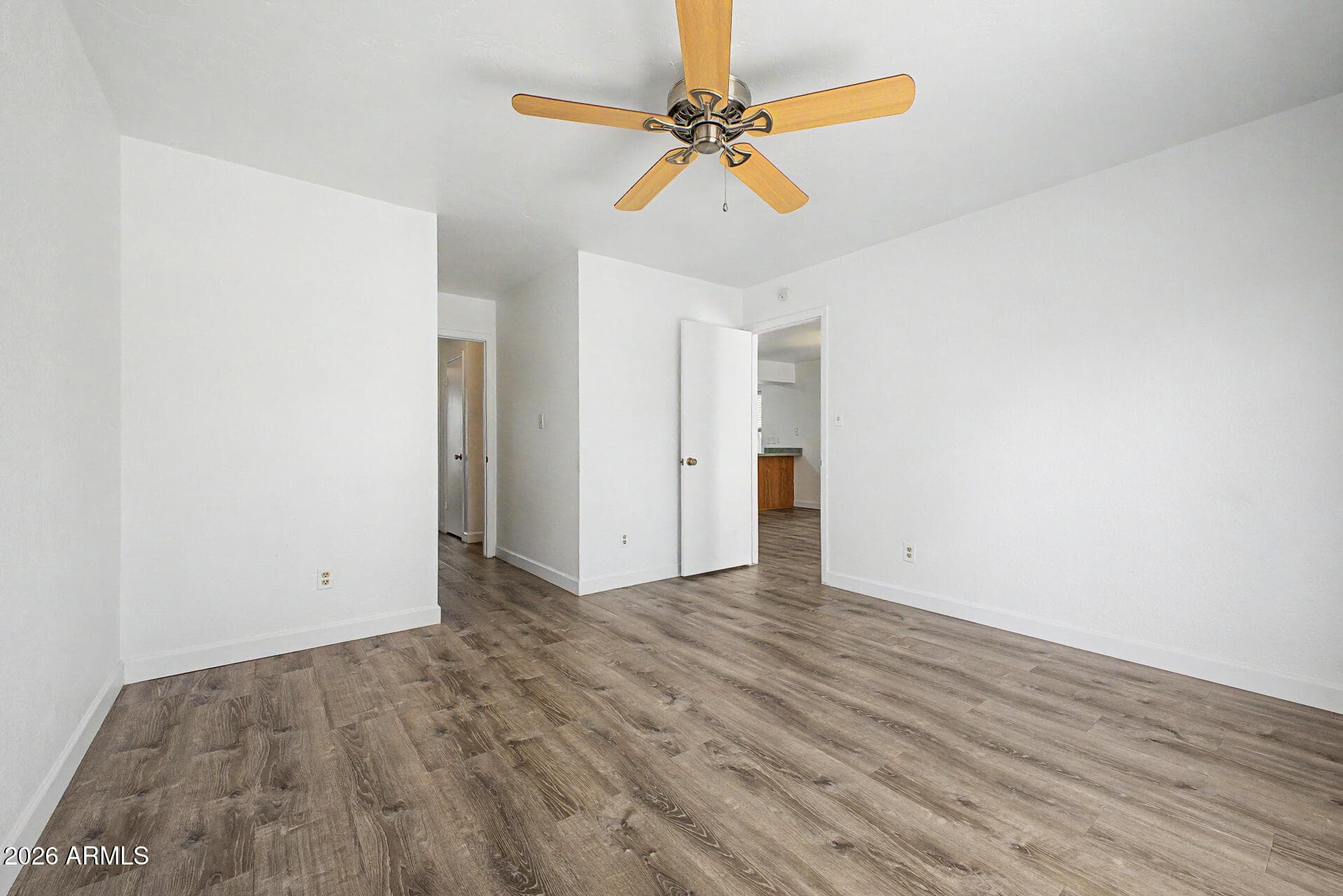 7040 W OLIVE Avenue 40, Peoria, AZ 85345 — photo 14 of 38