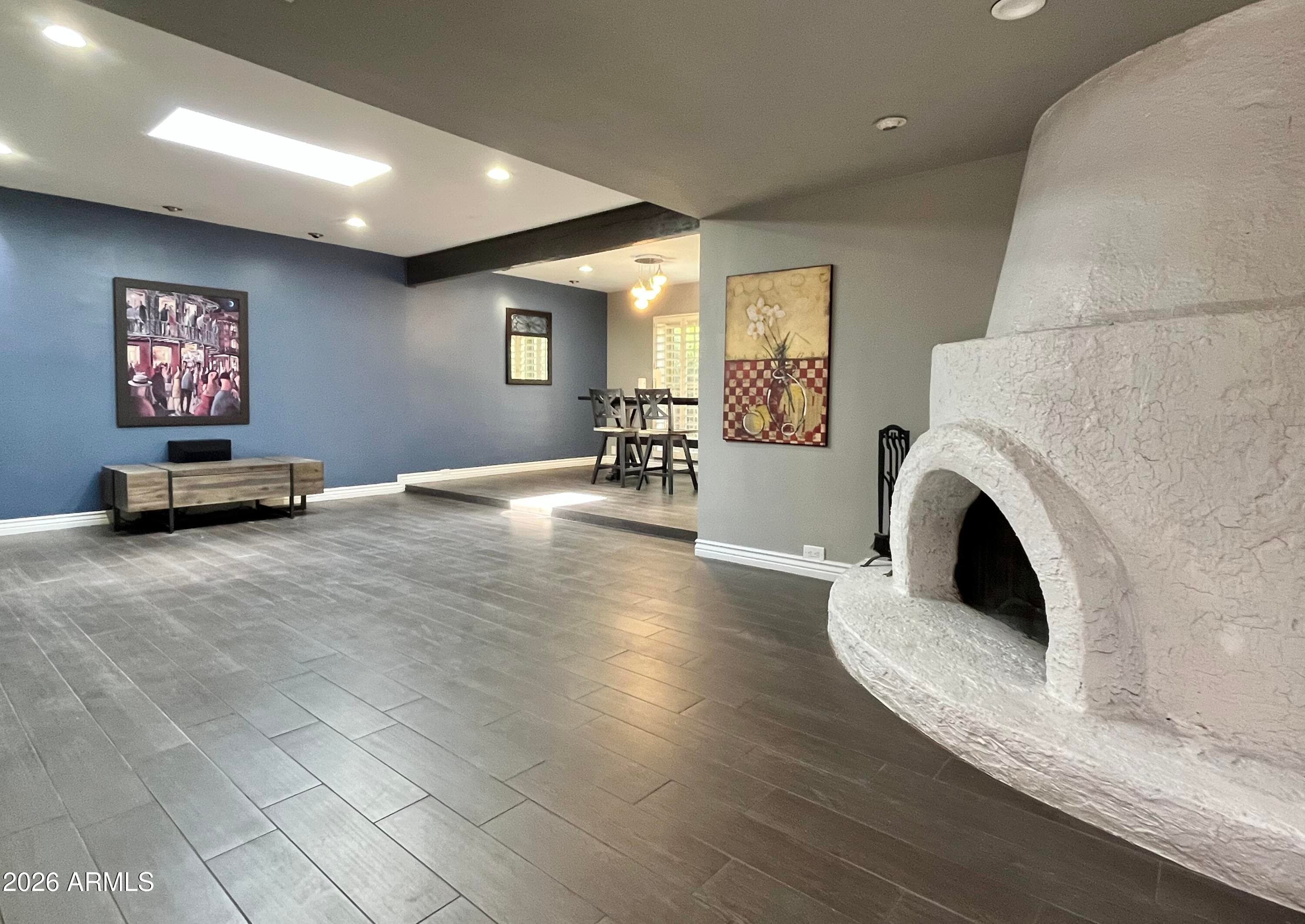 10449 N 9TH Street, Phoenix, AZ 85020 — photo 10 of 42