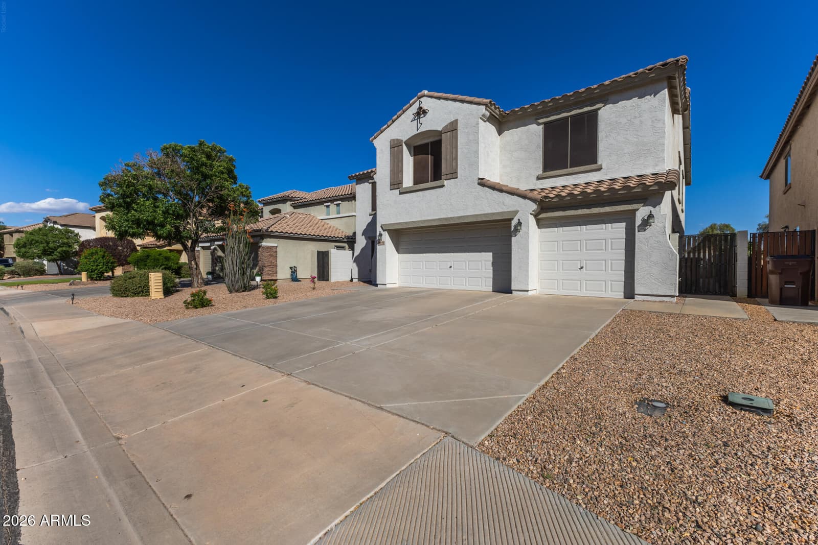 18903 N Shelby Drive, Maricopa, AZ 85138 — photo 3 of 38