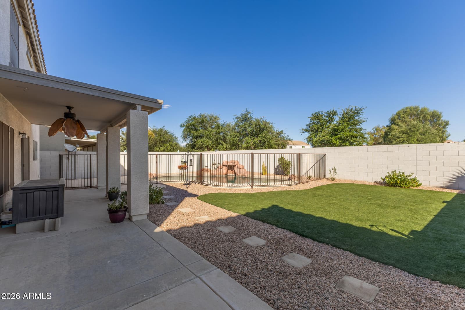 18903 N Shelby Drive, Maricopa, AZ 85138 — photo 5 of 38
