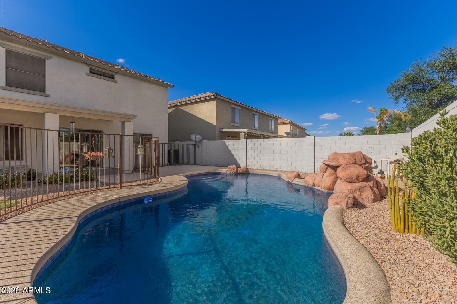 18903 N Shelby Drive, Maricopa, AZ 85138 — photo 1 of 38