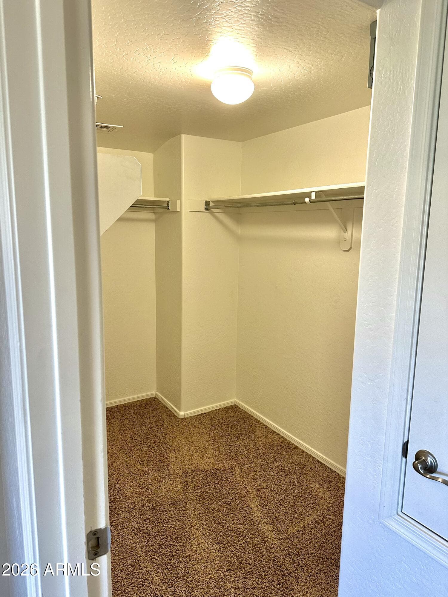 2264 E HUNTINGTON Drive, Phoenix, AZ 85040 — photo 17 of 33