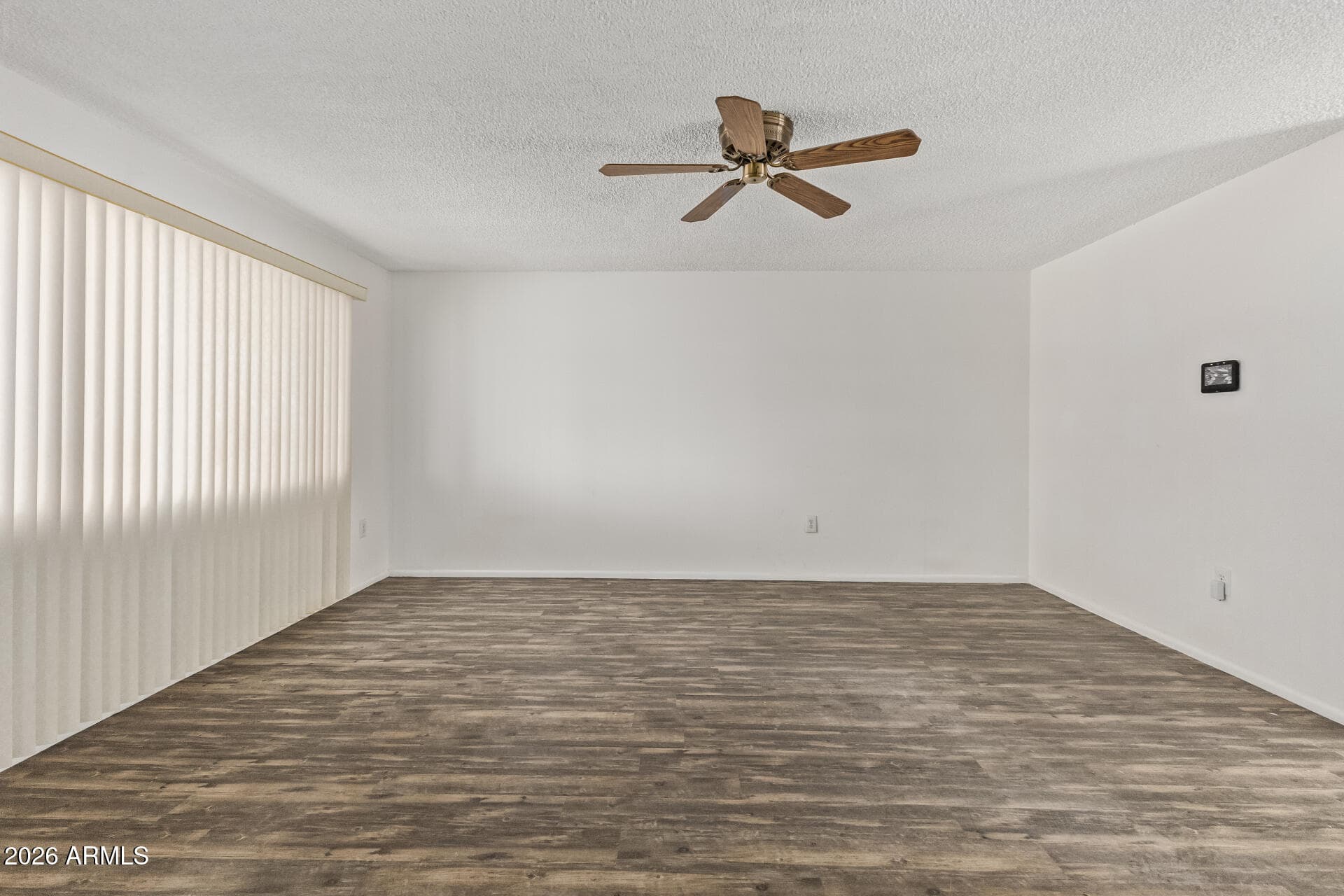 10506 W SIERRA DAWN Drive, Sun City, AZ 85351 — photo 9 of 26