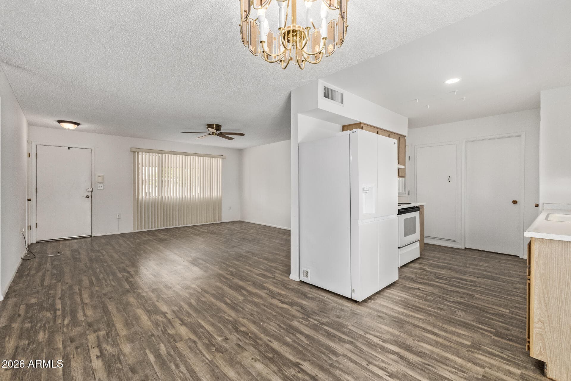 10506 W SIERRA DAWN Drive, Sun City, AZ 85351 — photo 11 of 26