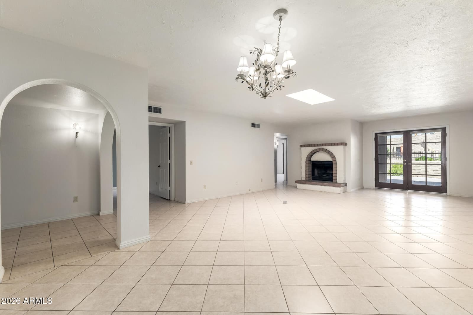 16637 N 30TH Avenue, Phoenix, AZ 85053 — photo 8 of 67