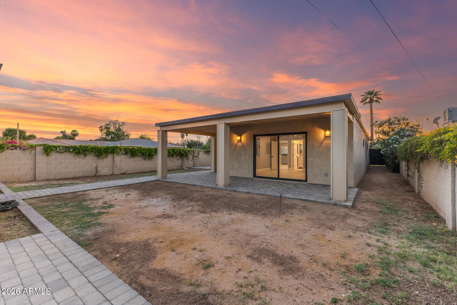 2001 N LAUREL Avenue, Phoenix, AZ 85007 — photo 27 of 48