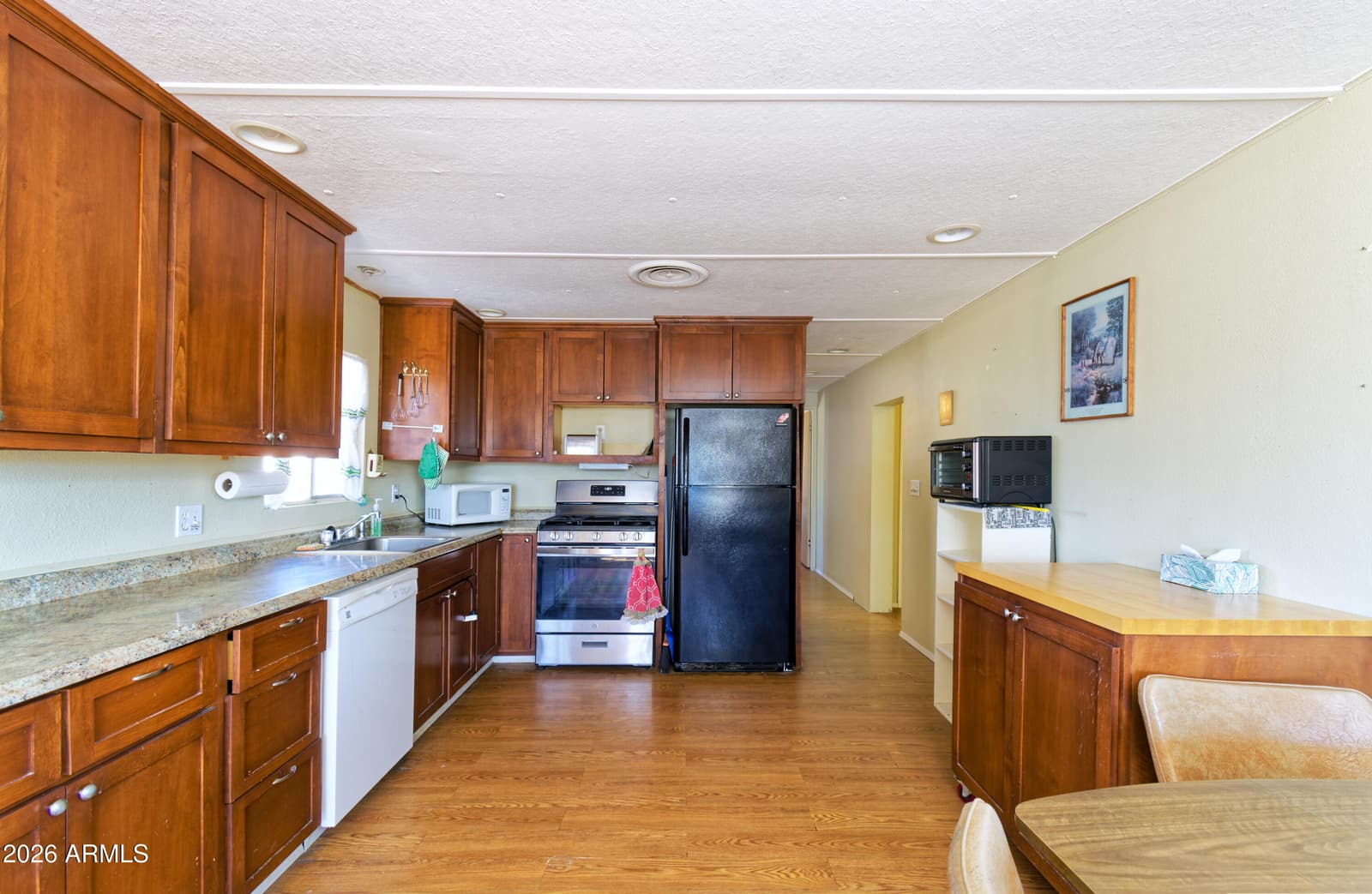 616 W GRANADA Drive, Quartzsite, AZ 85346 — photo 12 of 25