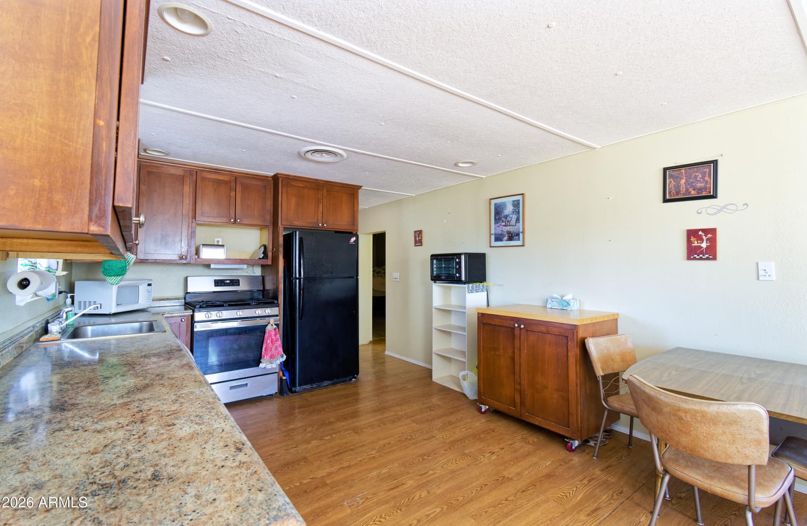 616 W GRANADA Drive, Quartzsite, AZ 85346 — photo 13 of 25