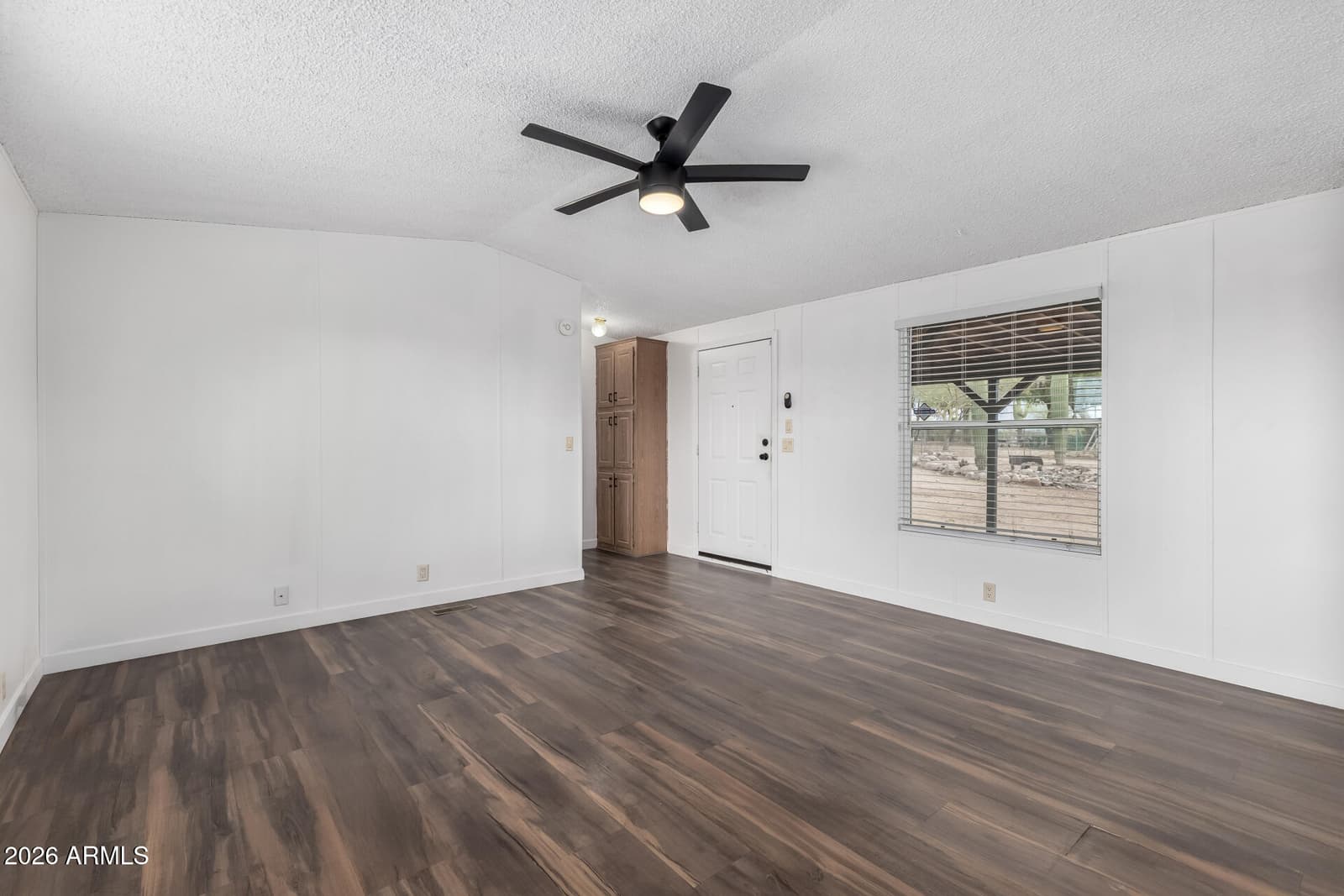 251 N STARR Road, Apache Junction, AZ 85119 — photo 7 of 28