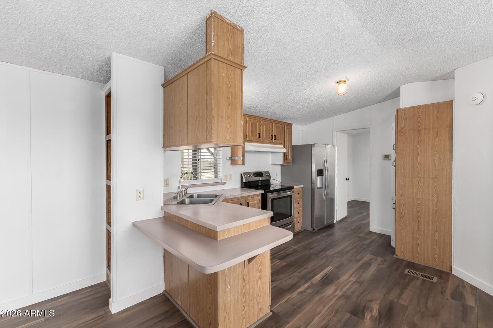 251 N STARR Road, Apache Junction, AZ 85119 — photo 12 of 28