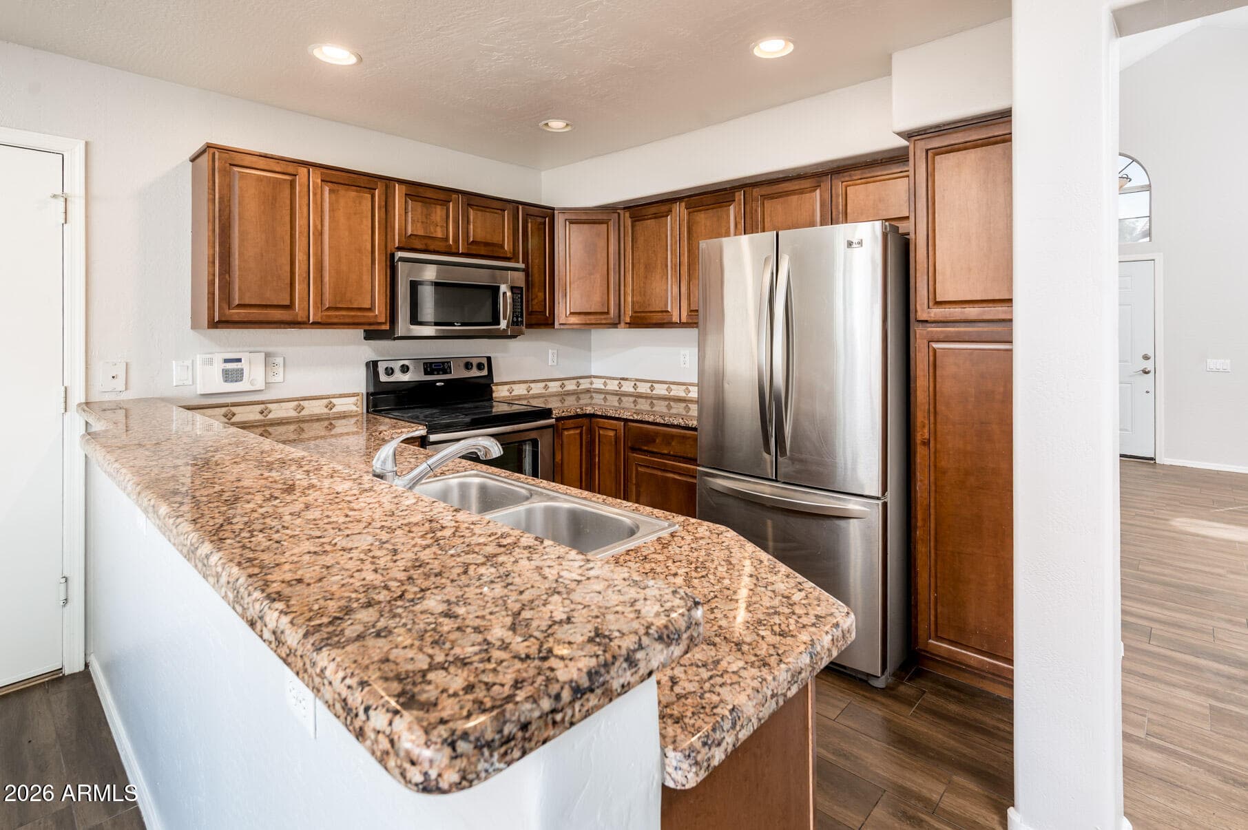 1160 N NANTUCKET Street, Chandler, AZ 85225 — photo 4 of 36