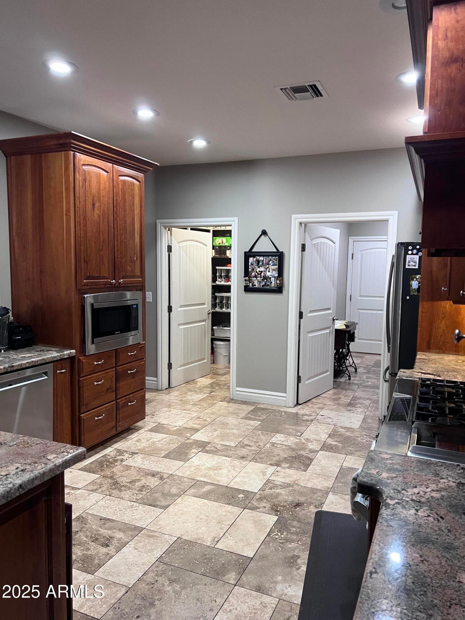 2370 N 52ND Avenue, Central, AZ 85531 — photo 13 of 46
